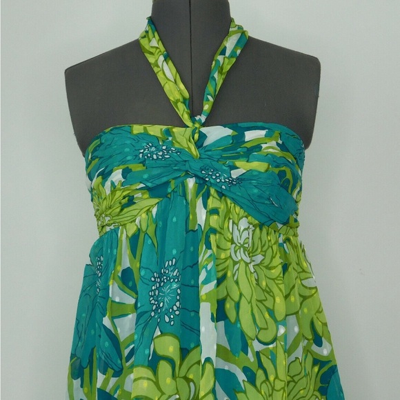 Lightly lined halter dress - Picture 2 of 7